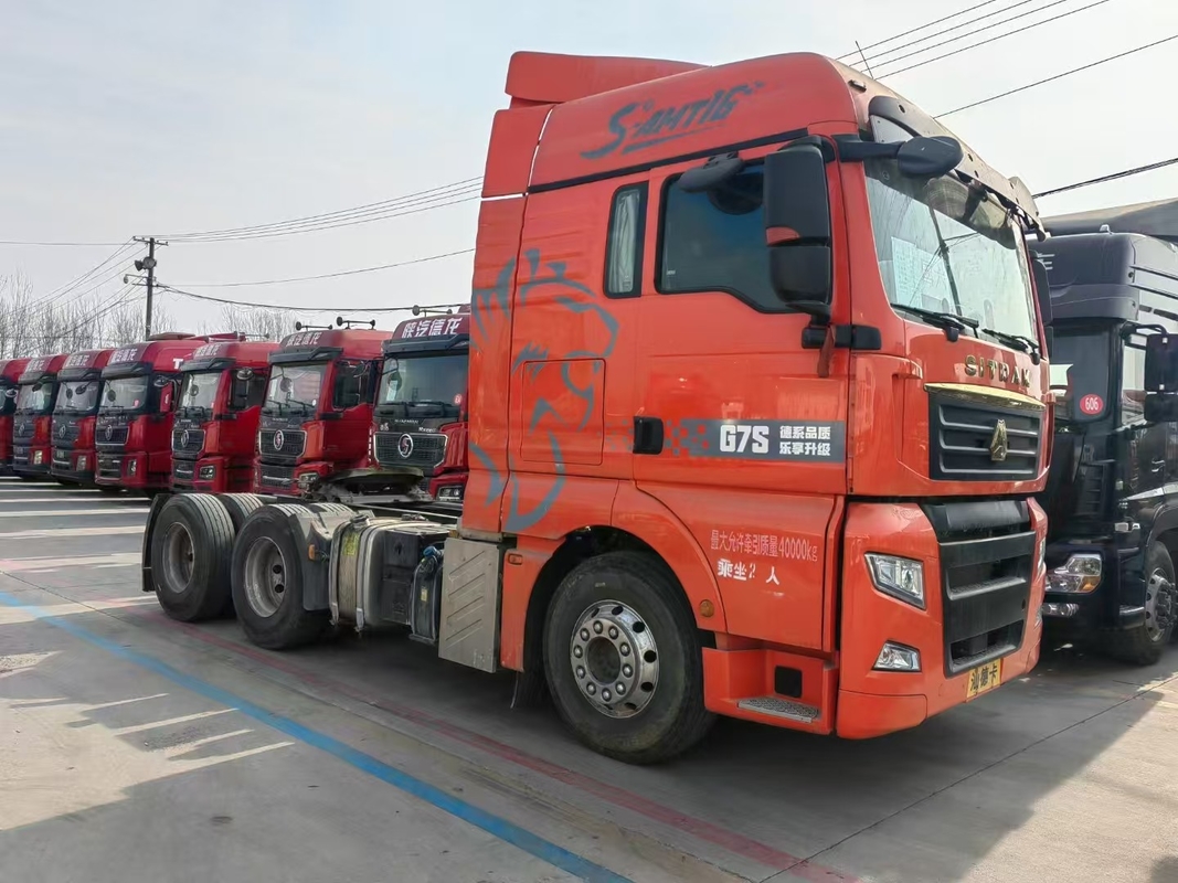 Anhänger-Lkw-Kopf Automatischer Traktor Pferdekopf SITRAK G7S Weichai Motor 680 PS Kapazität 15 Liter