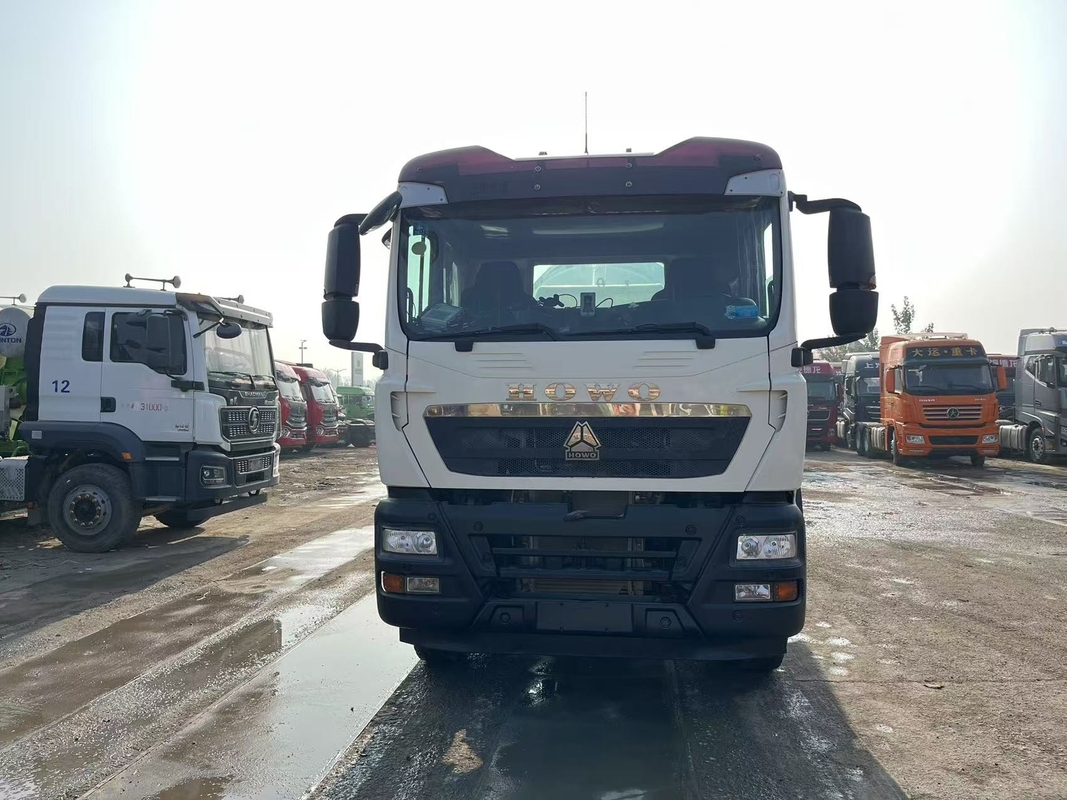 Konstruktion von Betonmischer-Lkw 2022 Jahr Howo TX Chassis 12cbm Tanker Kapazität 8*4 Weichai 340 PS