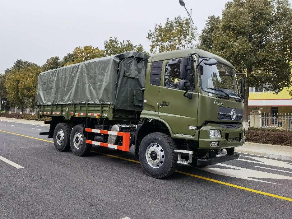 6×6 Lastwagen Dongfeng Neuer Lkw Lkw Offroad Reifen Einzelkabine Cummins Motor Verwendung in Afrika