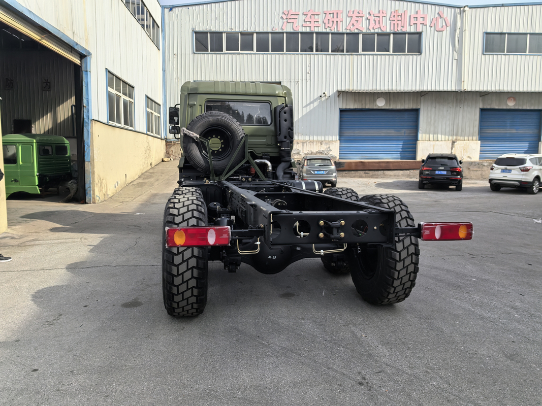 6×6 Lastwagen Dongfeng Neuer Lkw Lkw Offroad Reifen Einzelkabine Cummins Motor Verwendung in Afrika