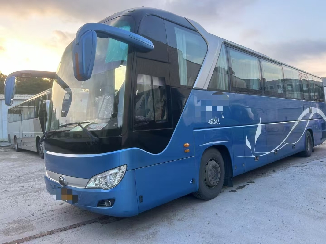 Gebrauchte Busse und Reisebusse 2020 Jahr Yutong ZK6122 Klimaanlage 54 Sitzplätze Highway Bus Tour Bus