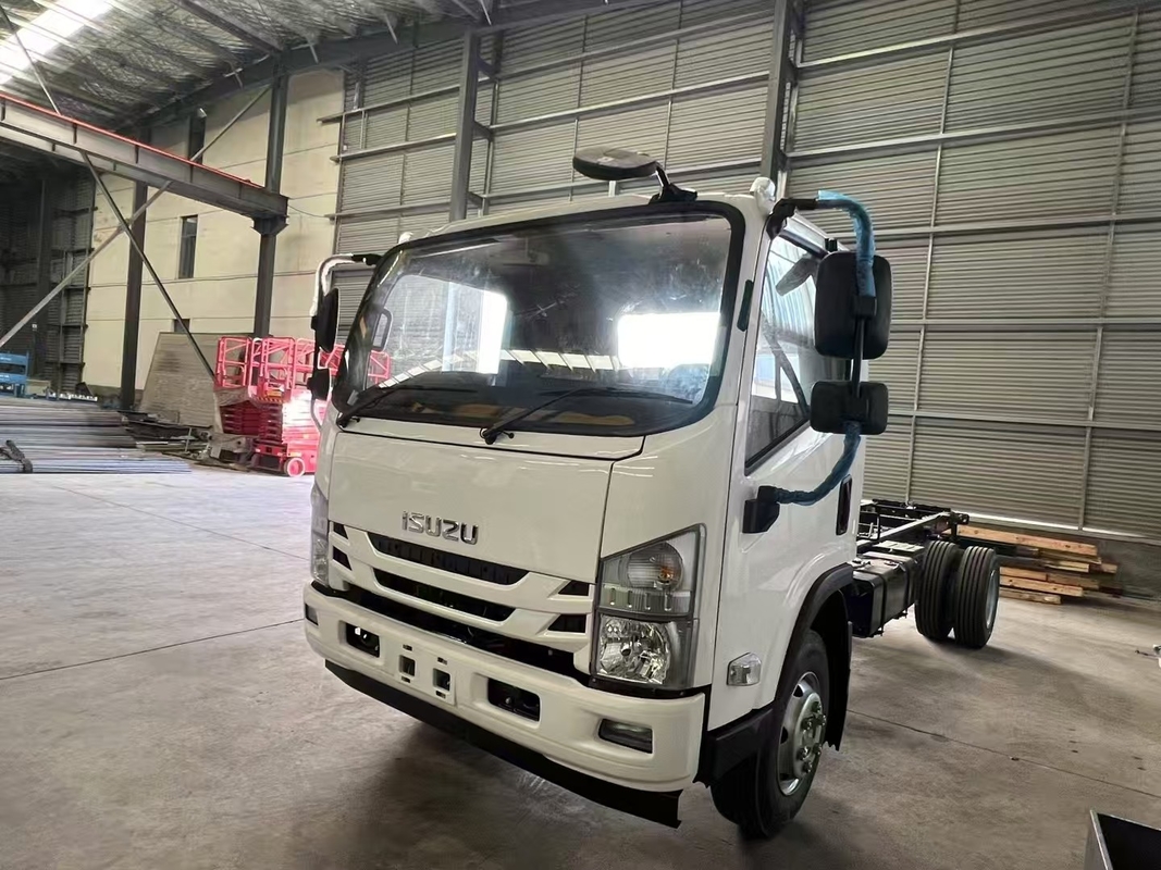 ISUZU Truck Chassis KV100 KV600 700P Modell Neuer Truck zum Verkauf