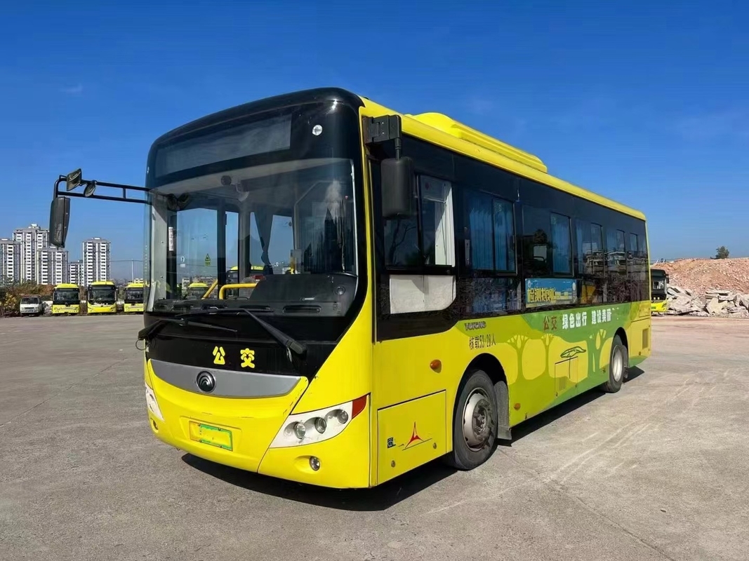 Gebrauchtes Elektrobus Yutong Stadtbus ZK6815 Batterielebensdauer 280km 23 Sitzplätze 59 Passagiere Öffentlicher Verkehr