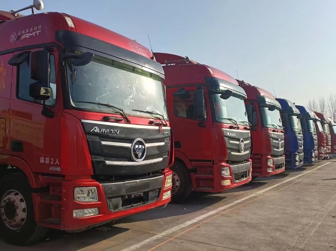 Gebrauchtes Traktoranhänger zum Verkauf Foton 6*4 2. Traktorkopf 2020 Jahr Low Mileage Semi Trucks