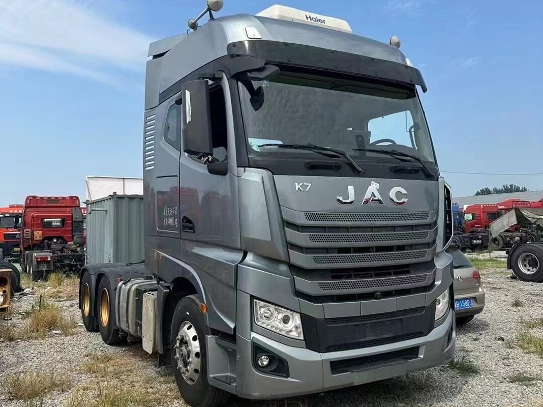 Gebrauchtes Schwerlastzugs-Traktor-Kopf-Lkw für JAC K7 Automatisches ZF-Getriebe 540 PS mit Schlafanlage 6*4