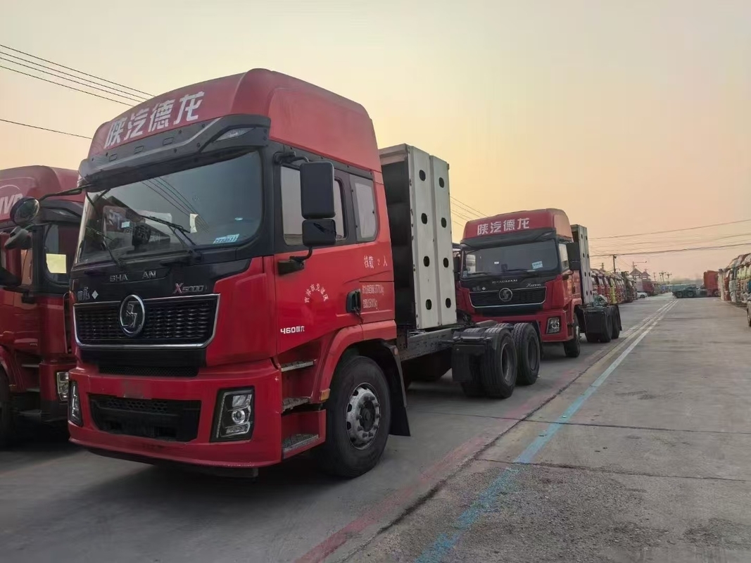 Gebrauchtes automatisches Gas-Natur-Traktor-Lkw X5000 mit 10 Rädern Weichai-Motor CNG 460 PS 2023 Schwerverkehr