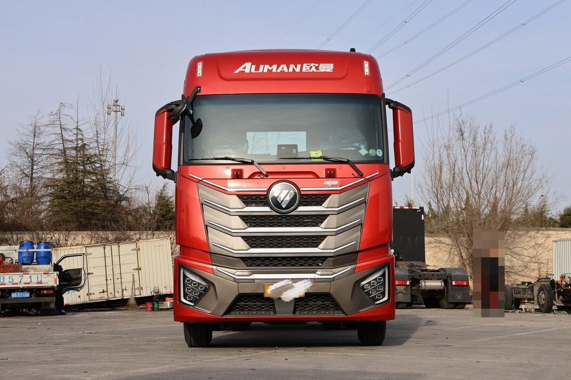 Gebrauchtes Foton Auman 6X4 Traktor Lkw-Kopf GTL6 10 Reifen für Fernverkehr LNG-Motor 530 PS