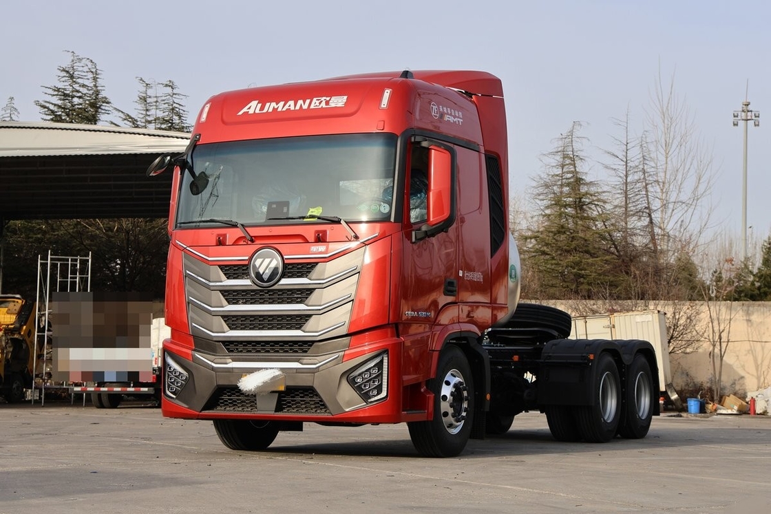 Gebrauchtes Foton Auman 6X4 Traktor Lkw-Kopf GTL6 10 Reifen für Fernverkehr LNG-Motor 530 PS