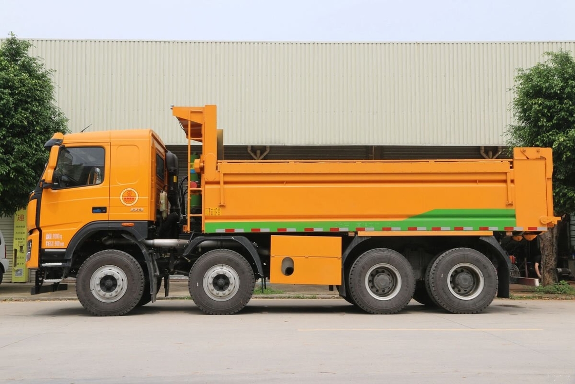 Gebrauchter Muldenkipper in Afrika DAYUN N8V 8*4 Antriebsart 350 PS  Gebrauchter Bau-Muldenkipper mit geringer Laufleistung