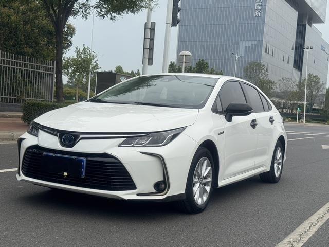 Gebrauchtes Corolla für den Export Ideal 2021-Jahr persönlicher Transport Niedrige Kilometerlänge Elektrisch & Benzin Hybrid