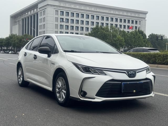 Gebrauchtes Corolla für den Export Ideal 2021-Jahr persönlicher Transport Niedrige Kilometerlänge Elektrisch & Benzin Hybrid