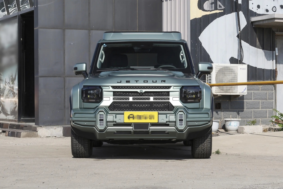Erschwinglicher Chery Jetour Traveller 2.0td Benzin Awd Neuer chinesischer Geländewagen mit Rechtstrieb verfügbar