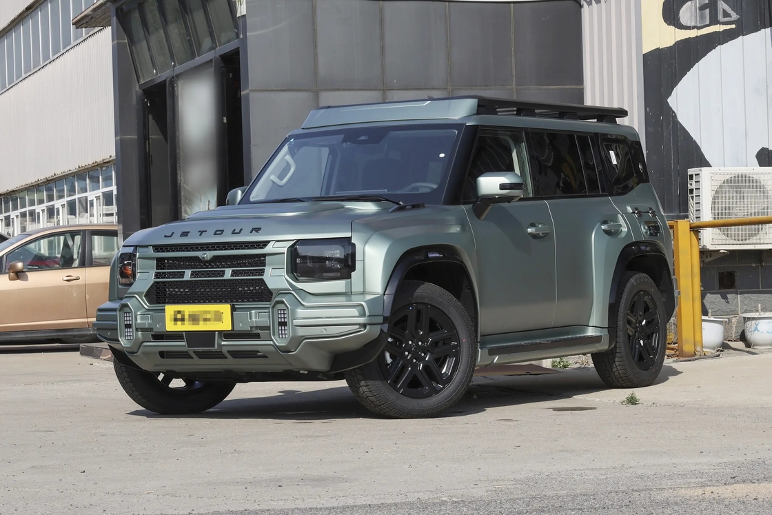 Erschwinglicher Chery Jetour Traveller 2.0td Benzin Awd Neuer chinesischer Geländewagen mit Rechtstrieb verfügbar