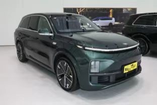 Neue Li8 für den Export Ideal 2025 Jahr persönlicher Transport Niedrigkilometerschiff Elektro- und Benzinhybrid
