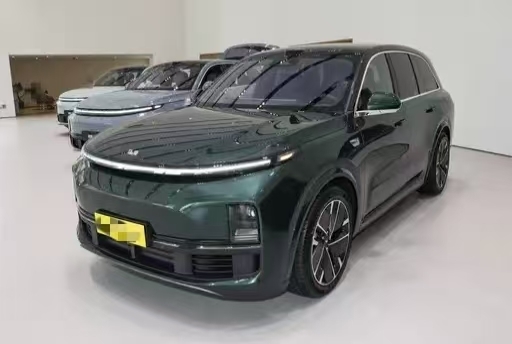 Neue Li8 für den Export Ideal 2025 Jahr persönlicher Transport Niedrigkilometerschiff Elektro- und Benzinhybrid