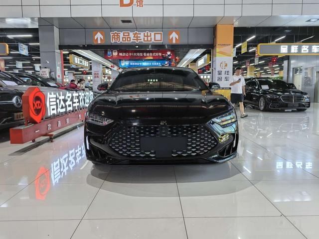 BYD Han DM 2024 DM-i Honor Edition 121km Premium Edition Familien SUV und zuverlässiges Budget SUV für den Export