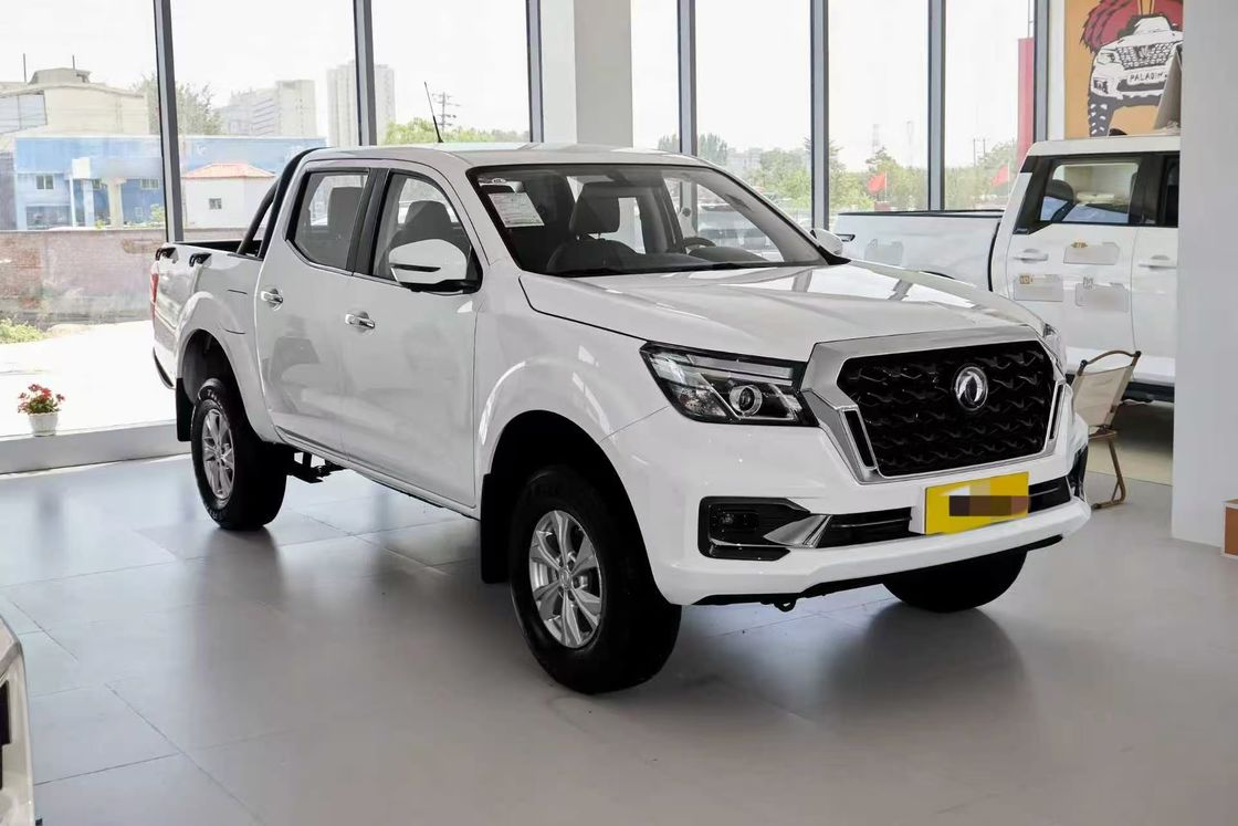Neuer Dongfeng 5 Pickup Truck Diesel 4WD Erweiterte Doppelkabine Zuverlässiger Langlebiger Komfortabler Truck