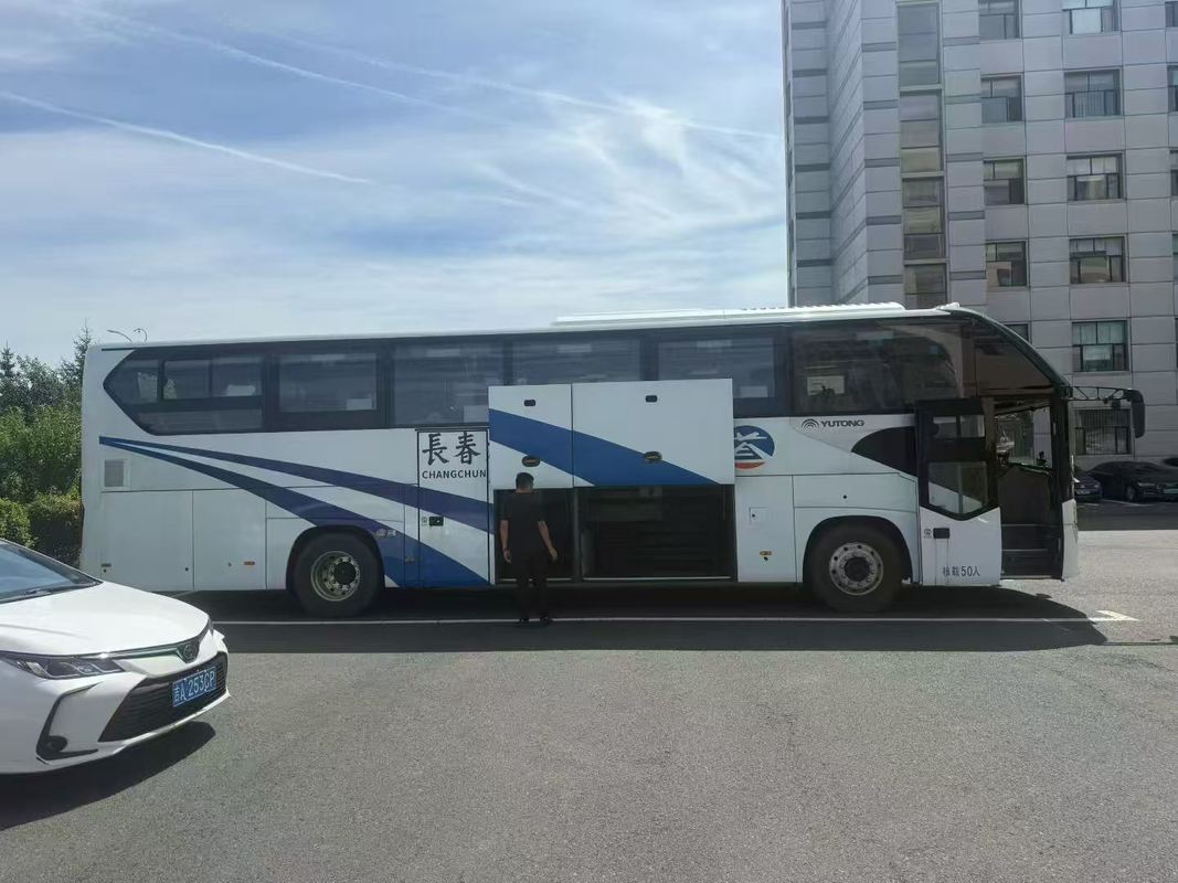 50 Seats 2022 Year Used Yutong Bus ZK6128 Diesel Engine RHD LHD Driver Steering Luxury Bus