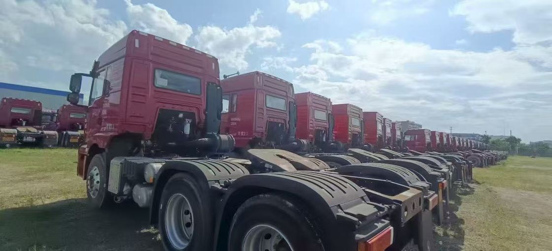 Brand New  Powerful Performance  Heavy Loads Tractor Head Shancman 480hp 6-Cylinders Yuchai Engine