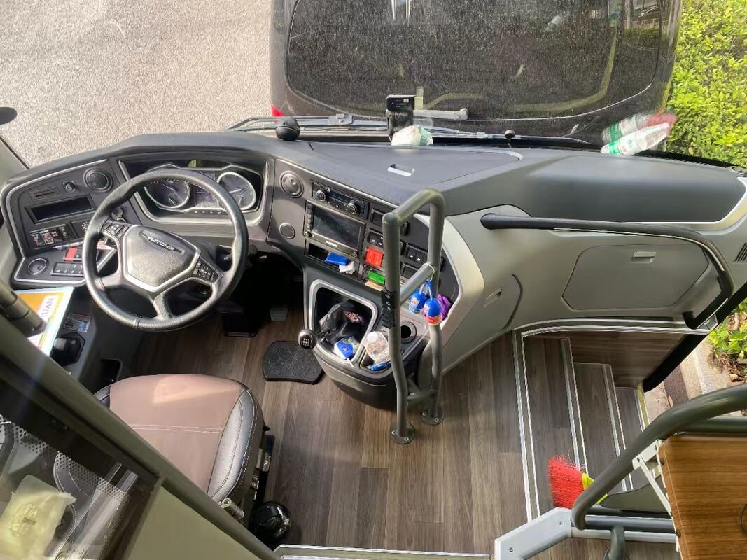 Gebrauchte 50-Sitzer Diesel Yutong Bus Bus C11 C12 Weichai Motor Tour Interurban Intercity Busse Rhd/Lhd