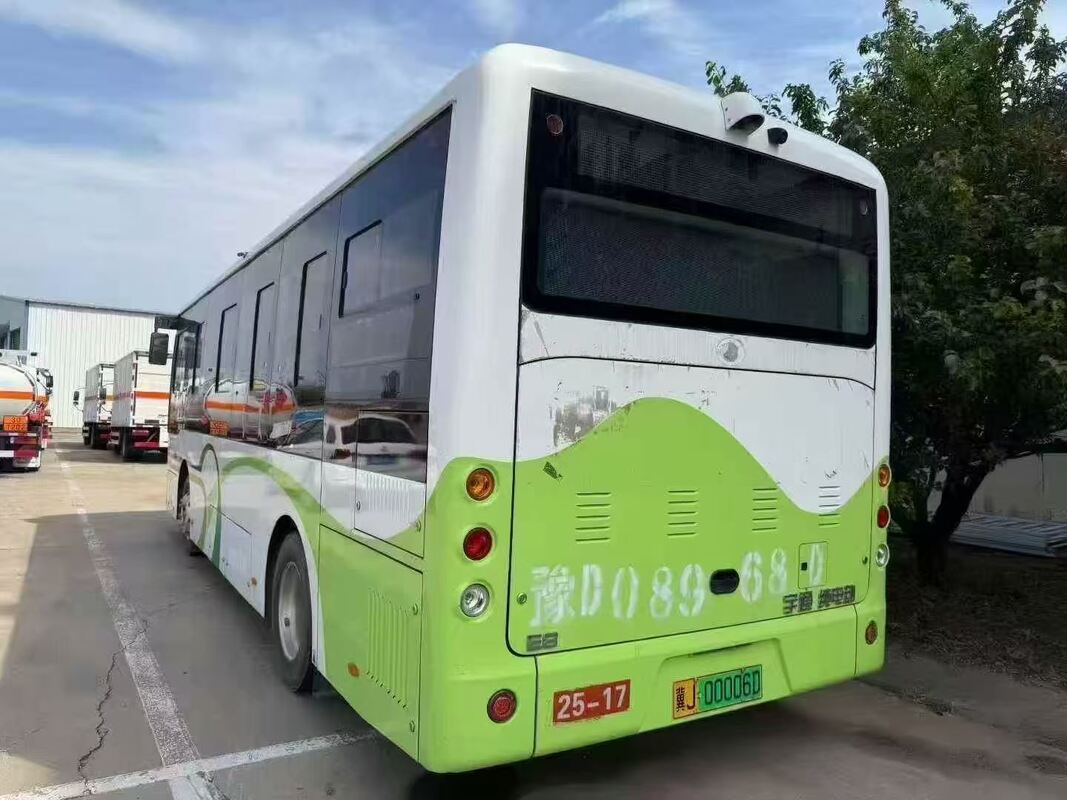 Gebrauchter Reisebus Yu-tong E8 Elektro-Stadtbus 2020 53/27 Sitze Luxus-Transport mit Klimaanlage