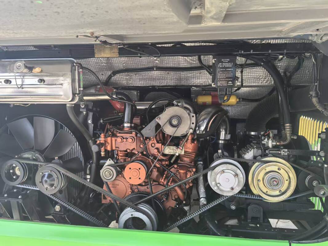 Gebrauchter Diesel-/CNG-Stadtbus Yutong LHD Stadtbus Gebrauchtbus für den öffentlichen Nahverkehr