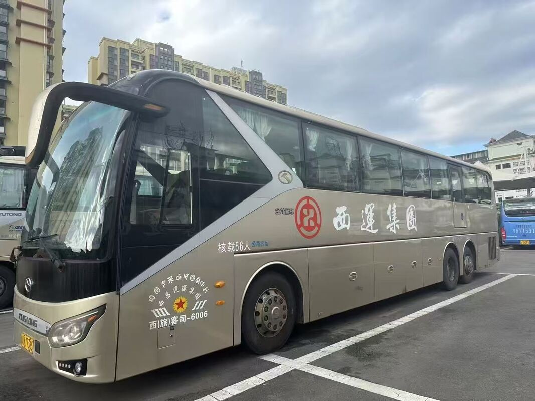 Neuankunft Reisebus Gebraucht Yutong XMQ6135 Weichai   Luftfederung 56 Sitze Luxus Transport mit Klimaanlage