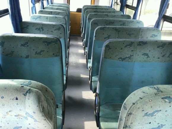 LHD-Diesel modelliert zweite Handschule Van, benutzte kleine Schulbusse mit 37 Sitzen