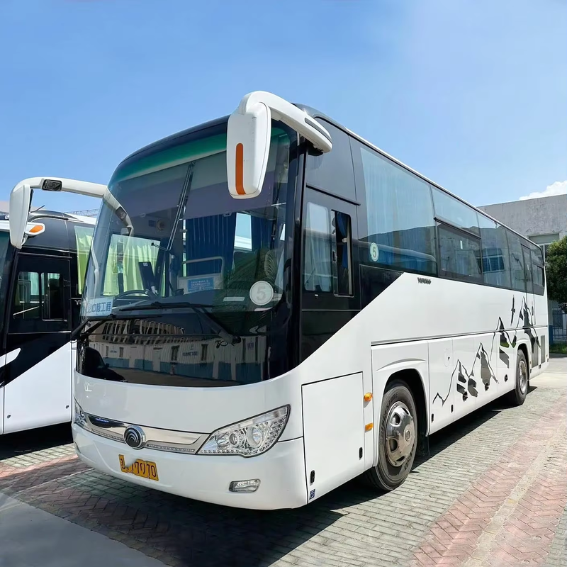 Yutong ZK6110 51-Sitzer leicht gebrauchter Reisebus Linkslenker Schaltgetriebe Euro 3 Dieselmotor zu verkaufen