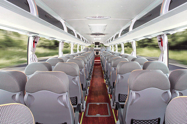 69 Sitz-Yutong-Marke 2012 benutzte Handbus-Festland des Trainer-Bus-Dieselgesamtgewichts-23000kg zweites