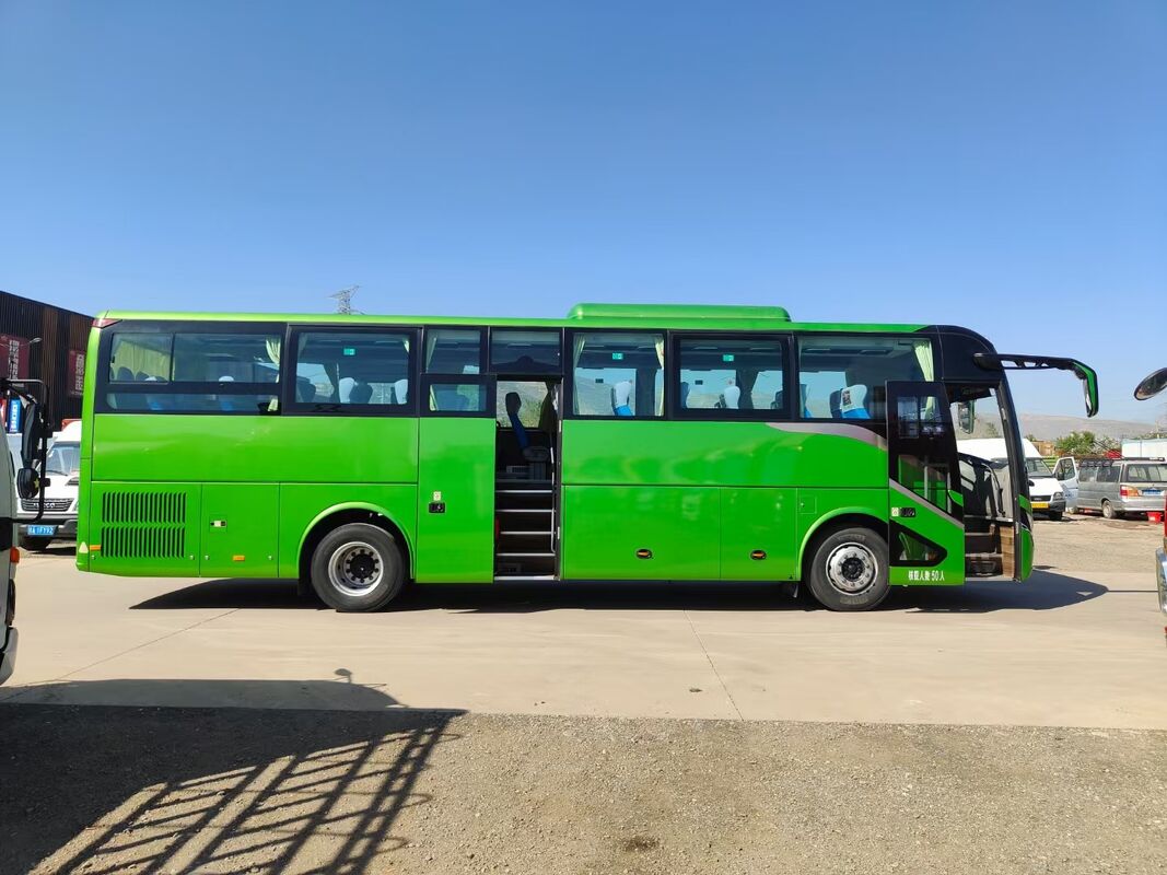 Gebrauchter Yutong ZK6117 Bus Weichai Dieselmotor Doppeltür 50 Sitzplätze Luxus-Reisebus Linkslenker zu verkaufen