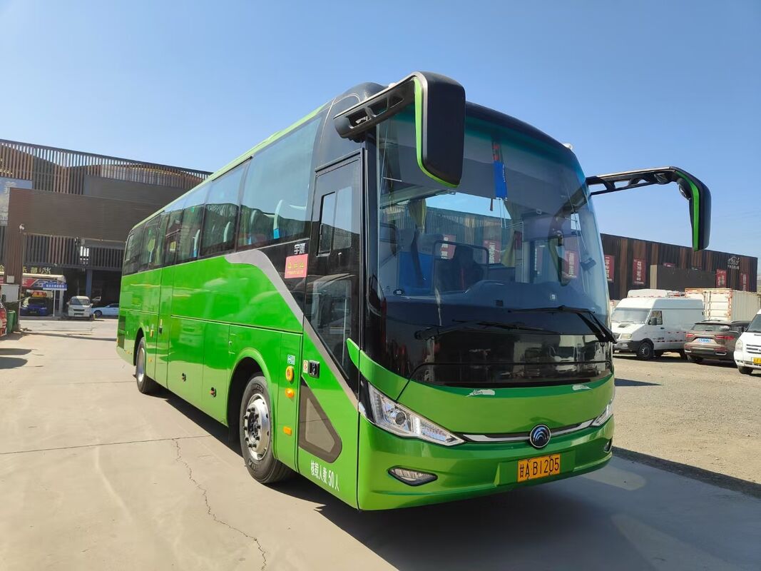 Gebrauchter Yutong ZK6117 Bus Weichai Dieselmotor Doppeltür 50 Sitzplätze Luxus-Reisebus Linkslenker zu verkaufen