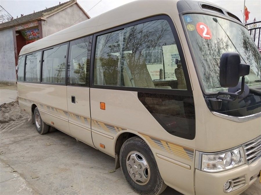 Dieselküstenmotorschiff 2017 transportiert benutztes TOYATO zweites Handsitze Mini Bus der rechten Hand 23