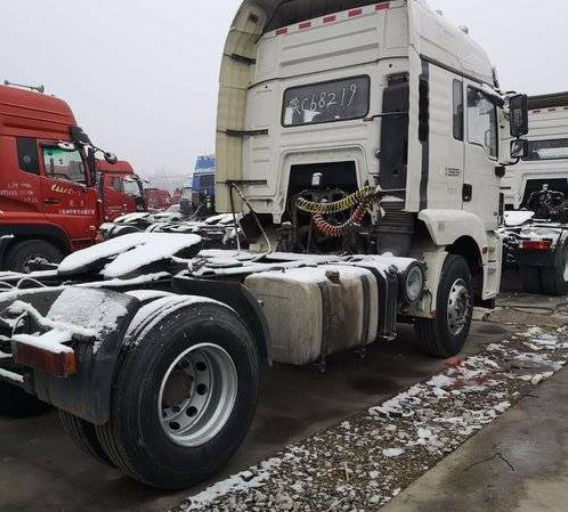Weiße Shacman-Marke verwendete manuelles Diesel2017-jähriges des Euros V der Sattelzug-350hp