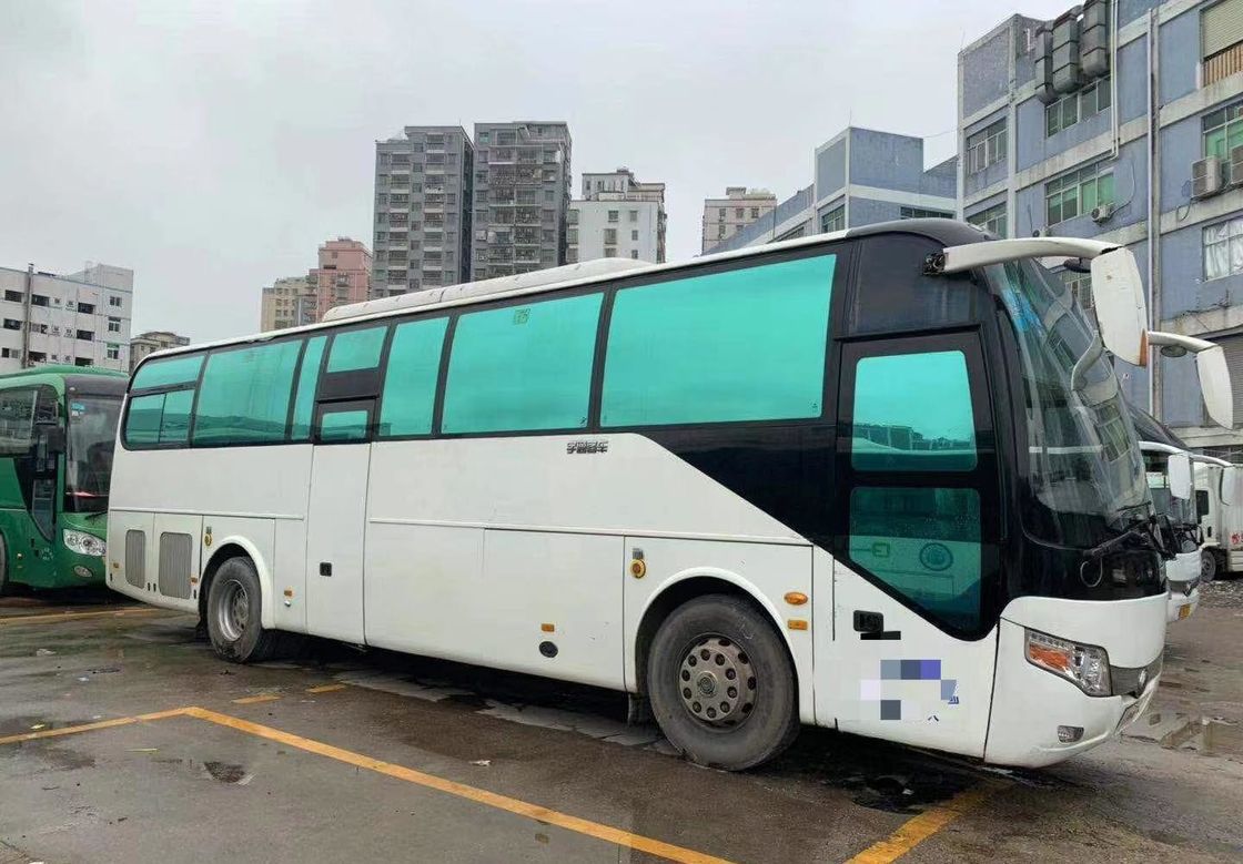 Transportiert 2013-jähriger Diesel verwendetes Yutong 58 Weiß-Farbe Sitz-Zk 6110