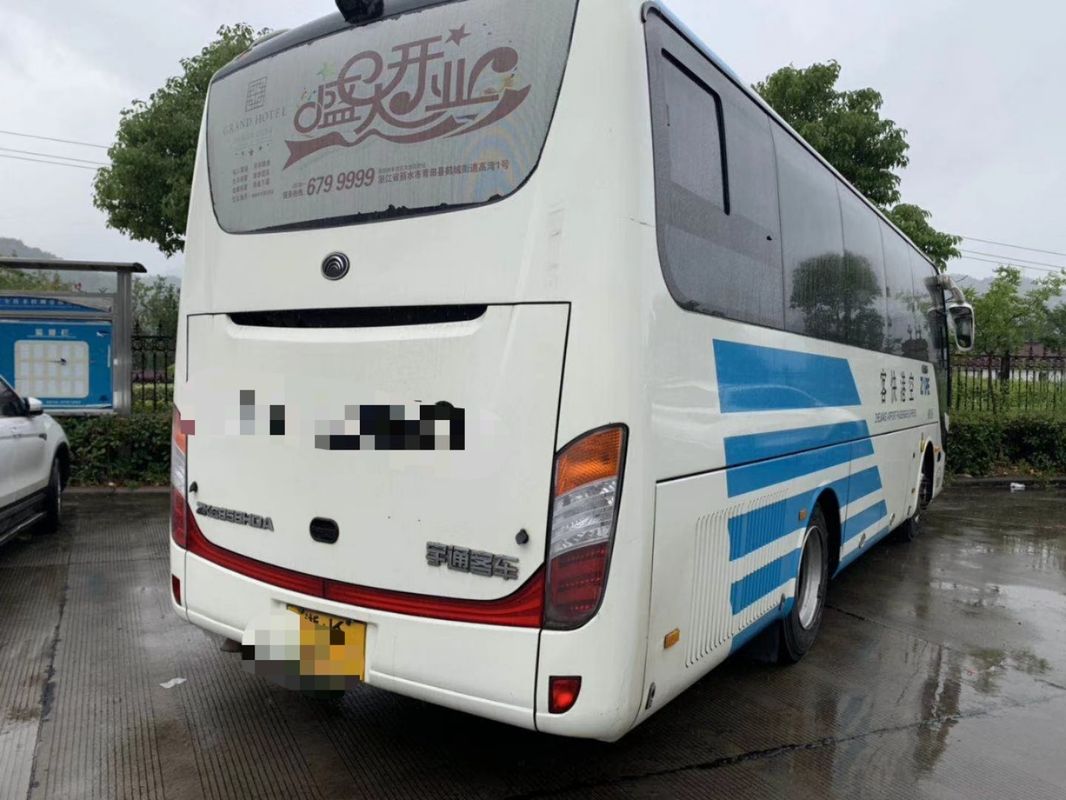 Reihe ZK6858 Yutong-Stadt-Bus, Sitzer-Bus-linke Handdieselsteuerung des Weiß-19 2015-jährig