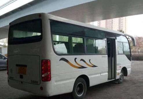 Des Sitzer-19 Dieselmotor Dongfeng-Marke Mini Buses Used Coach Bus-Euro-IV