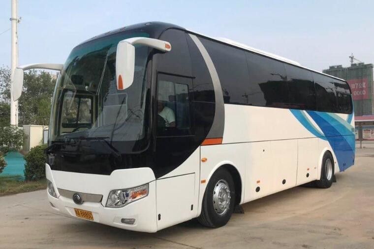 LHD/RHD verwendeten Yutong 45 Leistungsstärke des Sitzer-Bus-100km/H Max Speed 162kw
