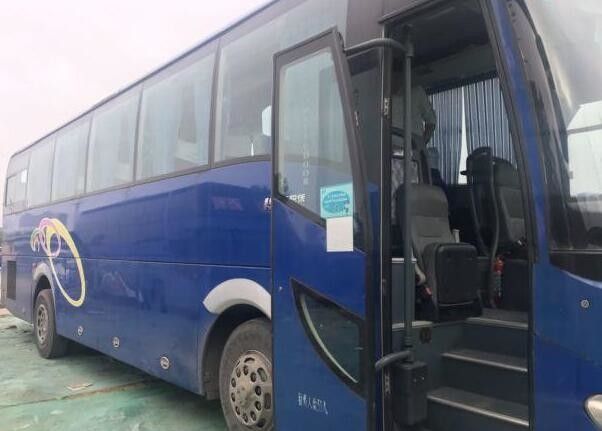 Des Sunlong-Marken-blaue Farbe verwendete Trainer-Bus-51 Bus-Höhe Sitzguten der Zustands-3600mm