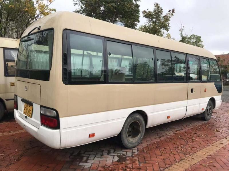 2010-jähriges Toyota-Küstenmotorschiff verwendete Bus-Höhe des Bus-23 der Sitz15b des Dieselmotor-2585mm