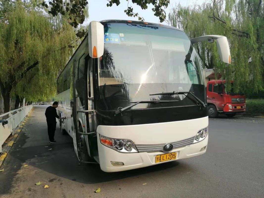 Weiße Farbe verwendete Sitz- 2013-jähriger Diesel-Yutong-Bus-gute Zustand Yutong-Bus-47