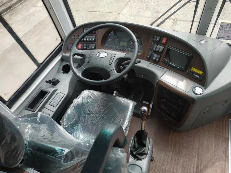 63 Sitzdieselmotor-Bus-doppelte Rückseite Axle Left Hand Drive 110km/H Max Speed