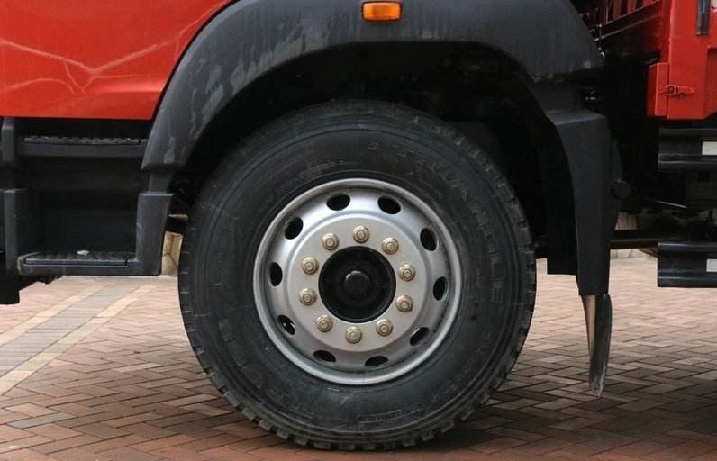 Kipplaster-Leichtgut-LKW-rechtes treibendes Modell der Höchstgeschwindigkeits-90km/H benutztes