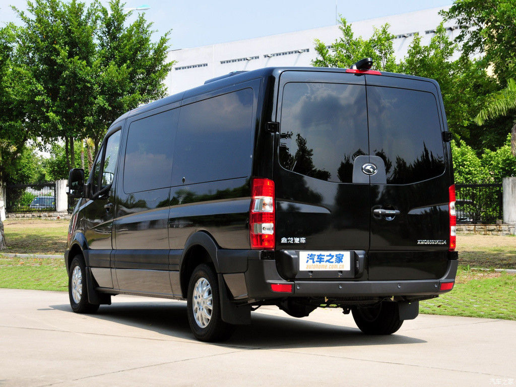 6 manuelles Diesel-105kw 2019-jähriges benutztes Mini Coach 10-15 Sitzer-hohes Dach des Gang-