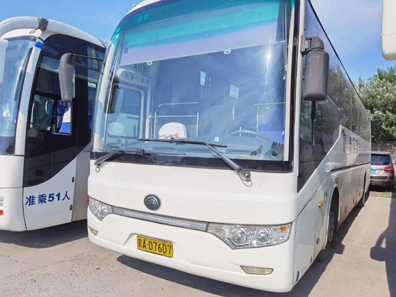2010-jähriger Diesel-Sitz-RHD benutzter Reise-Bus-Luxusinnenraum Yutong ZK6122 51