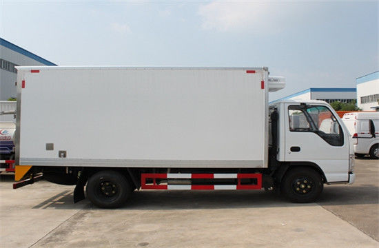 2 Material-Multi-Modell-Multi-Marke der Tür-100P 72kw medizinische Diesel-des Kühlfahrzeug-98km/H