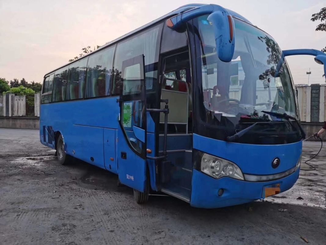 Sitzan zweiter stelle Hand 4250mm Achsabstand-162kw 39 transportiert verwendeten Trainer Bus Yutong Buses für Verkäufe