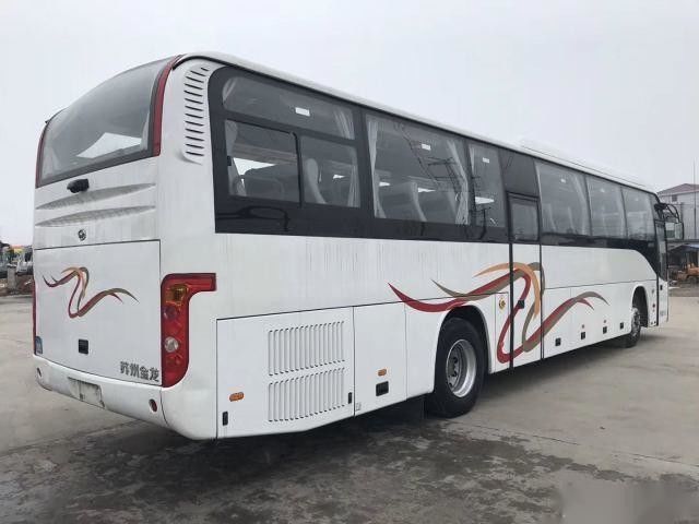 Niedrige des Kilometer-Airbag-Fahrgestelle-Euro-III Sitze gute Zustands-Doppeltüren benutzte Trainer-Bus Higer Brand-Modell-KLQ6129 53