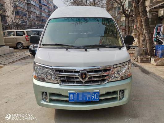 Das 2013-jährige 6 Sitzbenzin JINBEI Hiace 2,0 verwendete Mini Bus No Accident