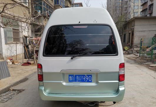 Das 2013-jährige 6 Sitzbenzin JINBEI Hiace 2,0 verwendete Mini Bus No Accident